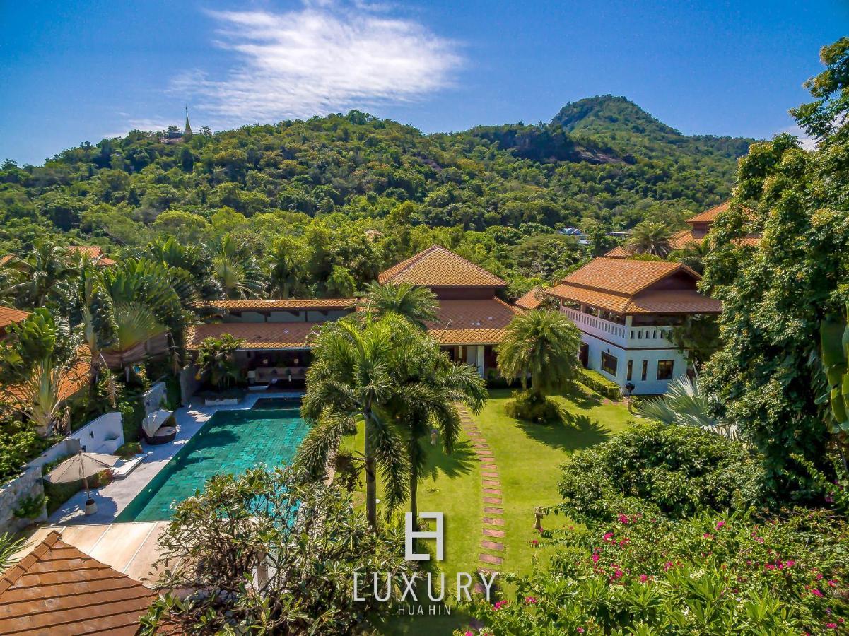 5 Bedroom Bali Style Mansion Wl2 HHQ Eksteriør billede