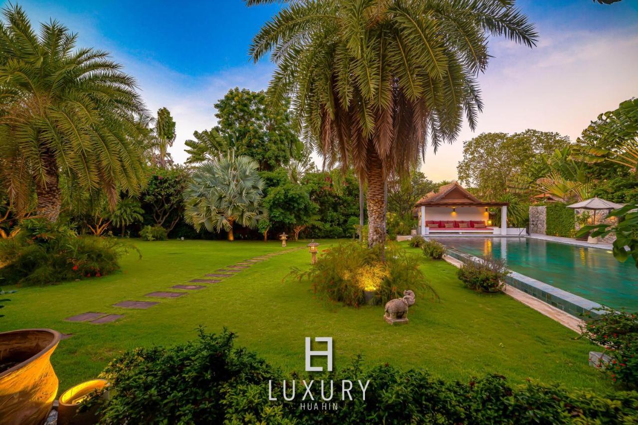 5 Bedroom Bali Style Mansion Wl2 HHQ Eksteriør billede