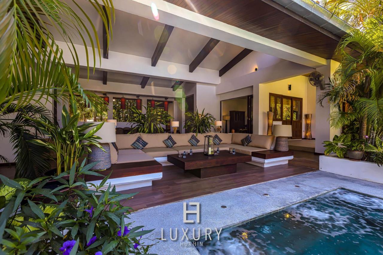 5 Bedroom Bali Style Mansion Wl2 HHQ Eksteriør billede