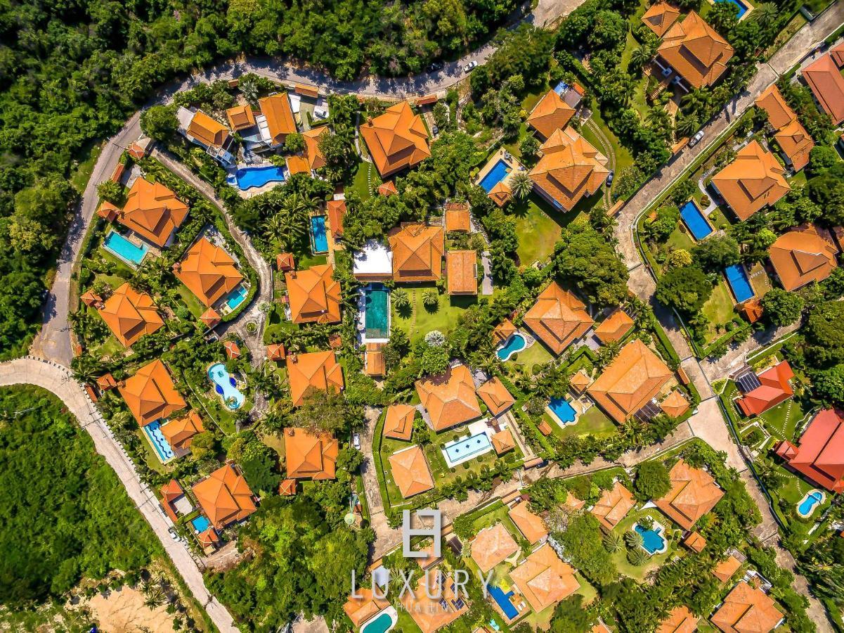 5 Bedroom Bali Style Mansion Wl2 HHQ Eksteriør billede