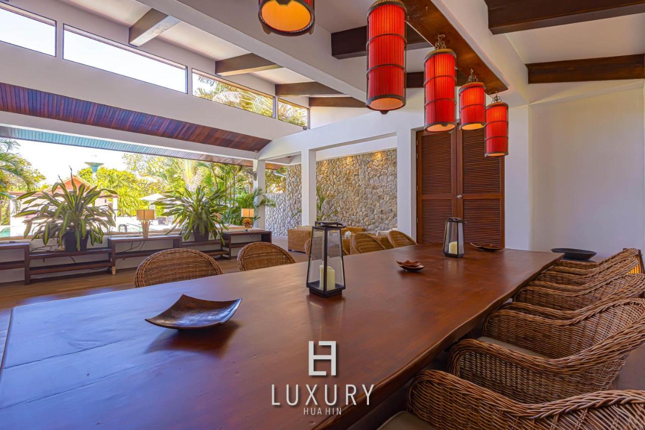5 Bedroom Bali Style Mansion Wl2 HHQ Eksteriør billede