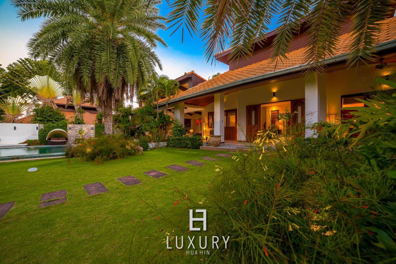 5 Bedroom Bali Style Mansion Wl2 HHQ Eksteriør billede