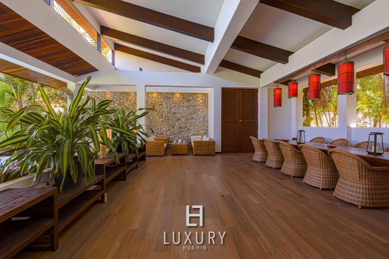 5 Bedroom Bali Style Mansion Wl2 HHQ Eksteriør billede